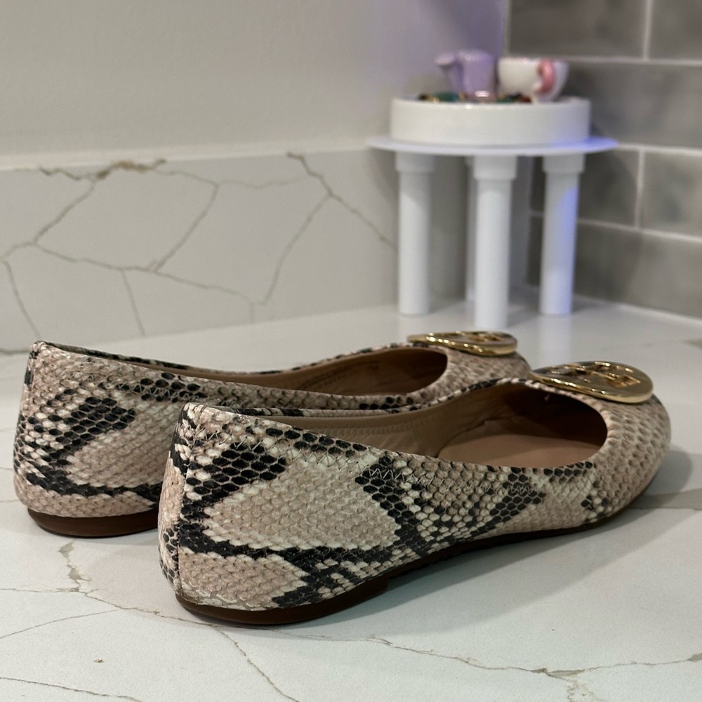Tory Burch Reva Ballet Flats. Women’s size 7 M. Color Python Print - Picture 9 of 13